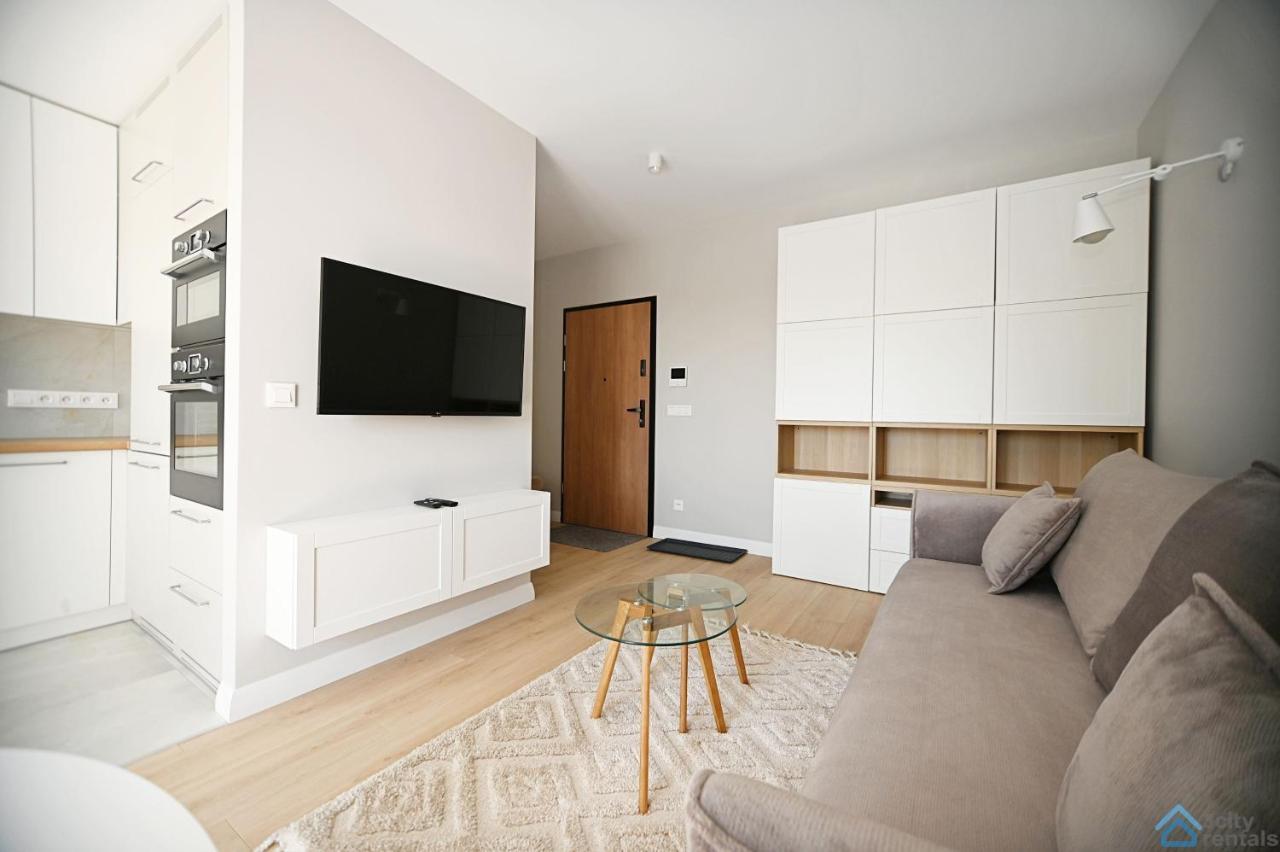 Beige 3City Apartment With Parking In Gdansk By Noclegi Renters Esterno foto